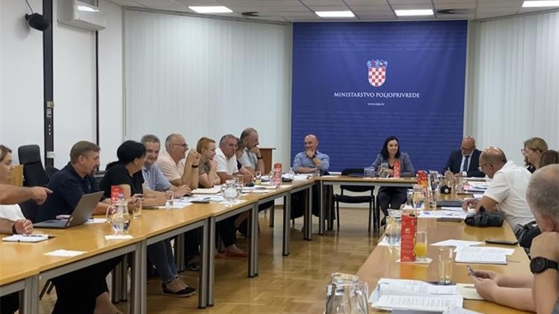 Ministrica Vučković s predstavnicima mljekara o štetama nakon nevremena
